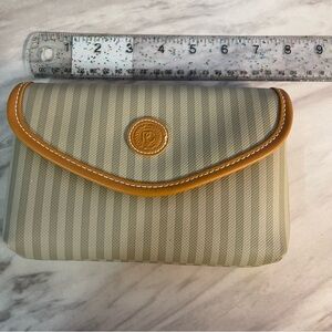 Cosmetics pouch, travel case